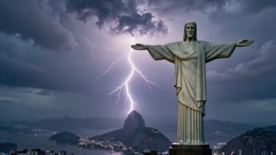 Cristo Redentor rayos